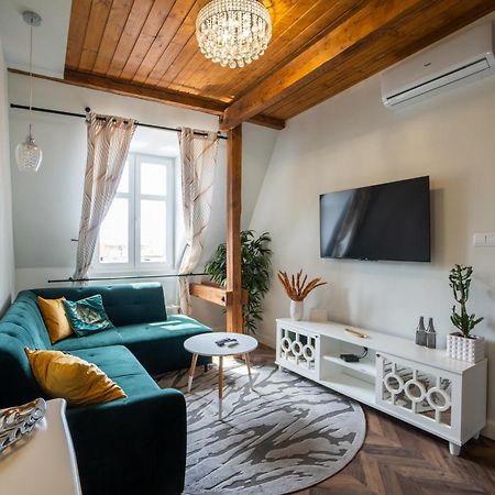 Apartamenty Pioro I Atrament Торунь Экстерьер фото