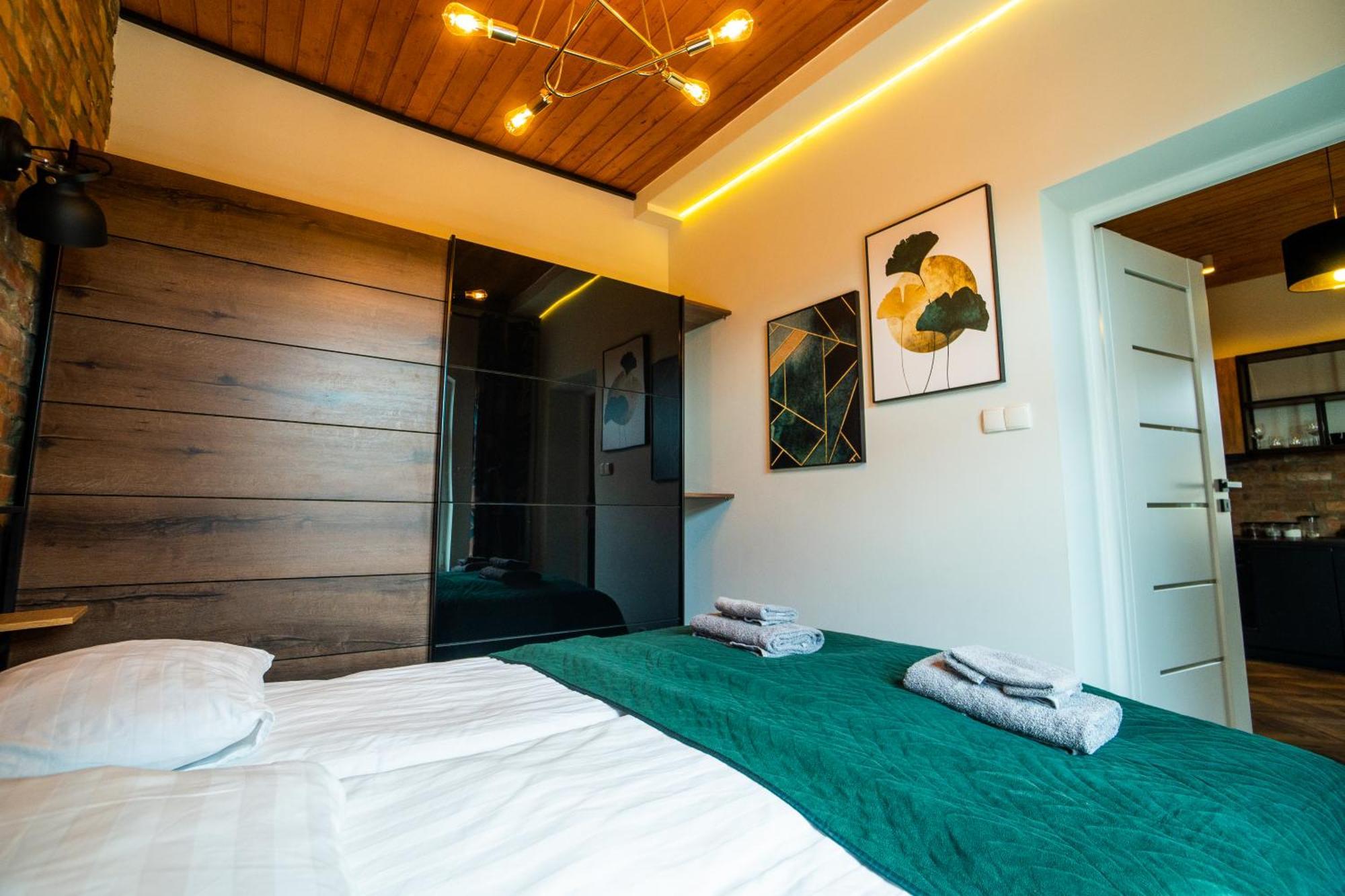 Apartamenty Pioro I Atrament Торунь Экстерьер фото